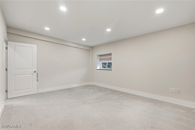 Building Photo - 6070 Lancewood Way