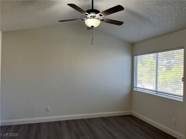 Building Photo - 8901 Antioch Way