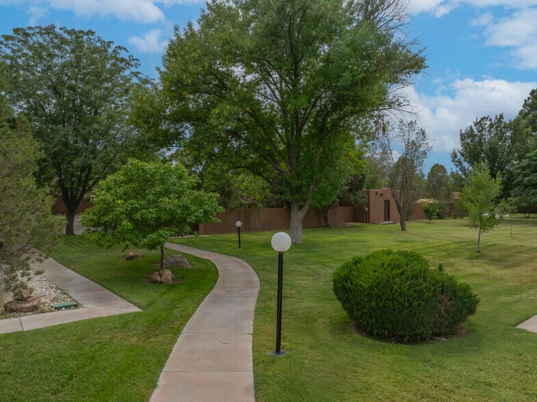 Building Photo - 2611 N Kentucky Ave