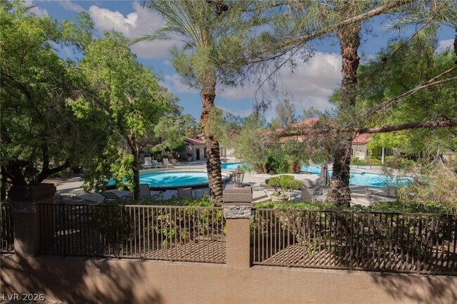 Building Photo - 2200 S Fort Apache Rd