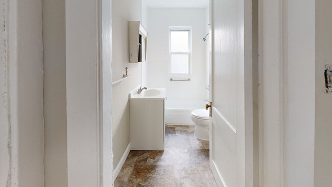 Building Photo - 5 Edgar Terrace