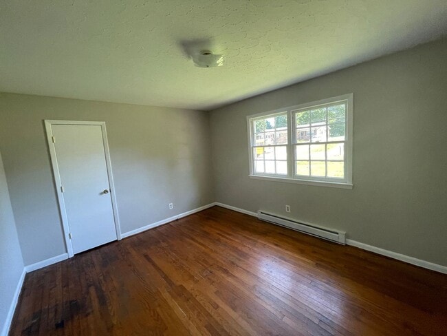 Building Photo - SHJ296-603 Lark Drive