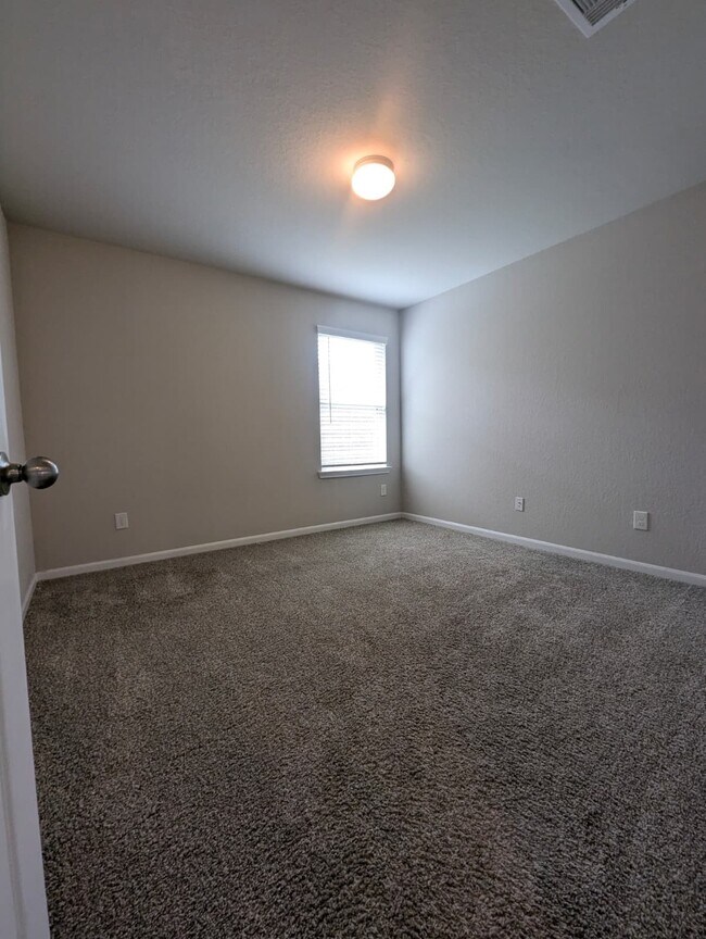 Building Photo - 3518 Windham Way