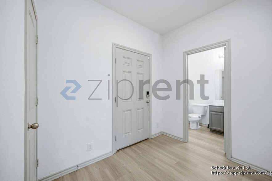 Building Photo - 9106 Spigel Wy