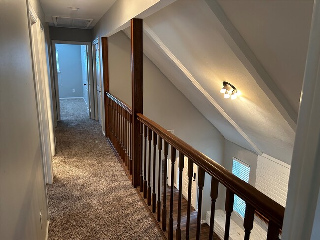 Building Photo - 11602 Cypresswood Dr