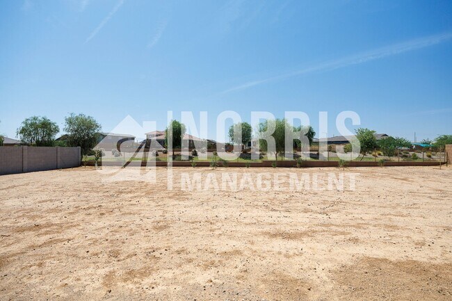 Building Photo - Beautiful New Home in a Great Location!
