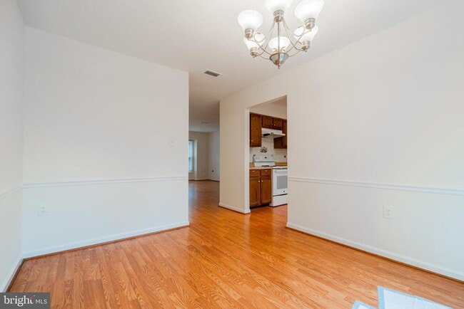Building Photo - 14167 Royal Oak Ln