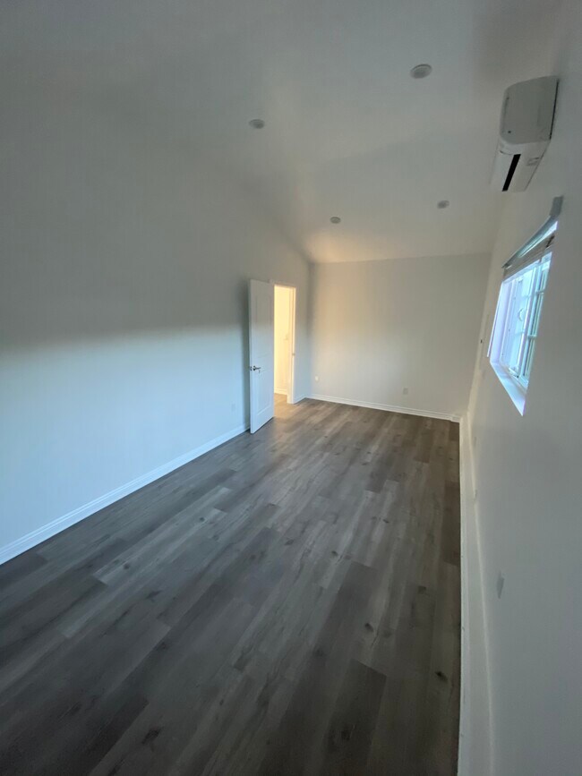 Building Photo - 22850 Erwin St