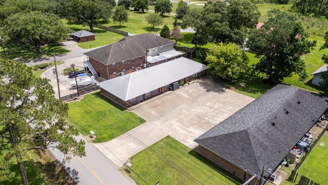 Building Photo - Furnished Condo In West Baton Rouge Parish