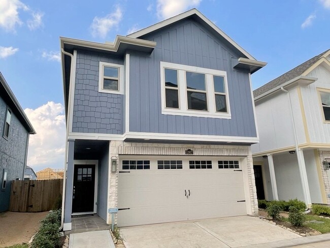 Building Photo - 11917 Oakmont Valley Trace