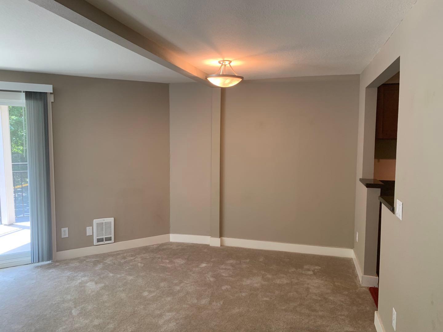 Building Photo - 15819 NE Leary Way
