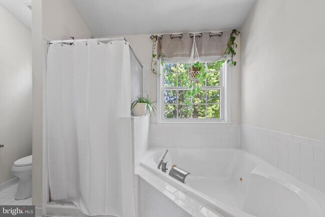 Building Photo - 43340 Wintersrun Ct