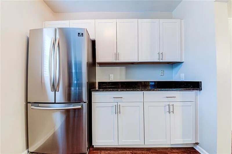 Building Photo - 1916 Wharton St