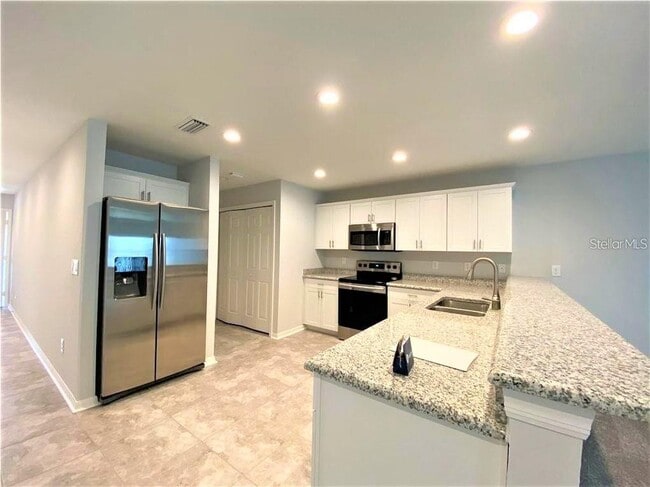 Building Photo - 7308 Merlot Sienna Ave