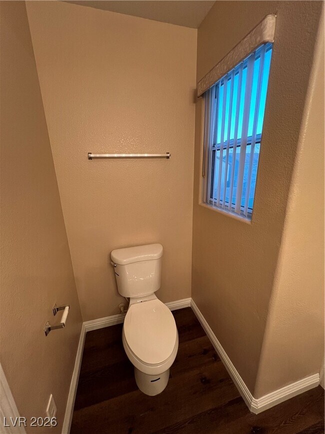 Building Photo - 7327 Laburnum St