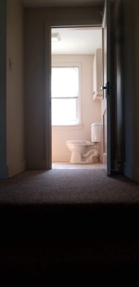 Building Photo - 116 Crosby St