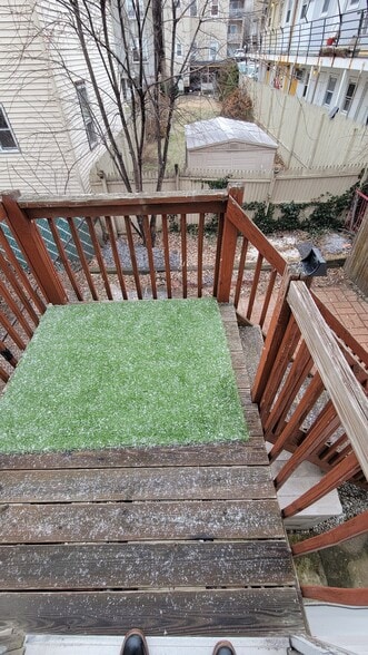 Building Photo - 213 69th St