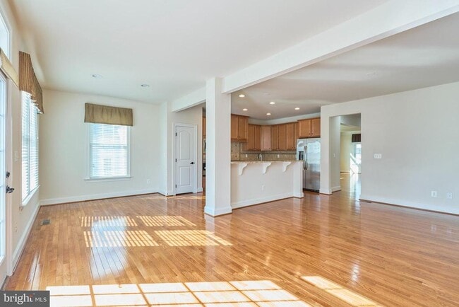 Building Photo - 21276 Hyrst Grove Terrace