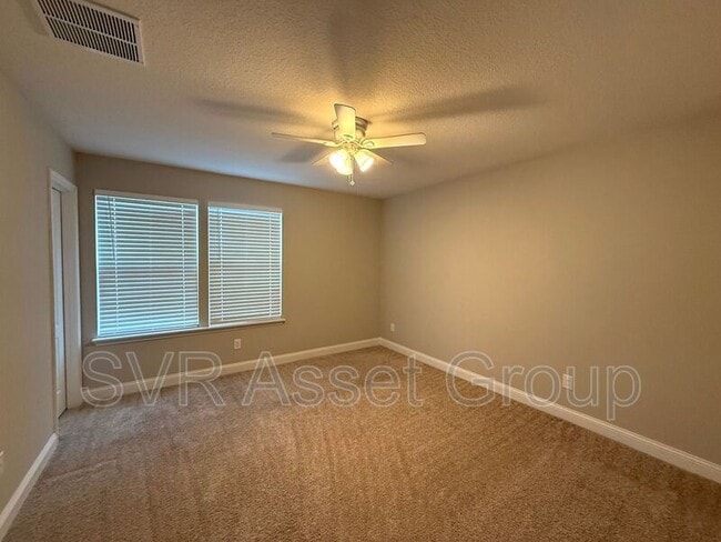 Building Photo - 152 Creekmore Dr