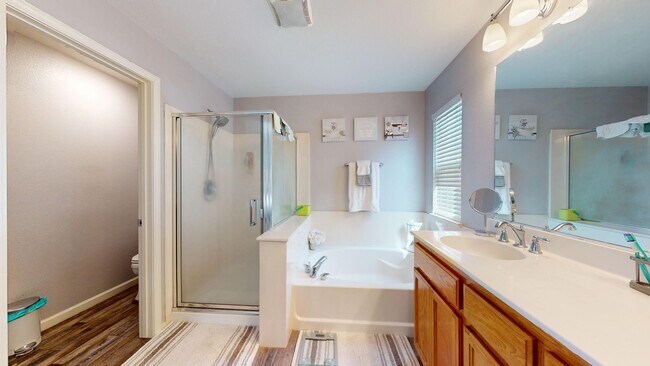 Building Photo - 5446 Antique Rose Way