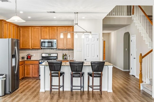 Building Photo - 14504 Broadwinged Hawk Dr