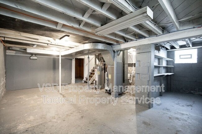 Building Photo - 2078-2018 18th St SW