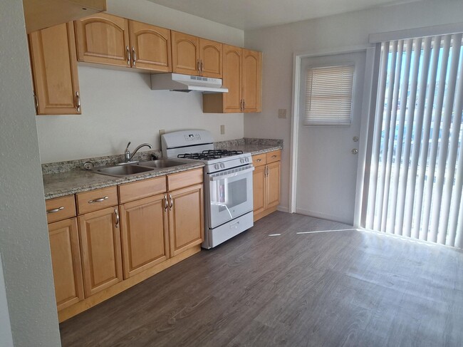 Kitchen with back door - 3820 Merrimac Ave