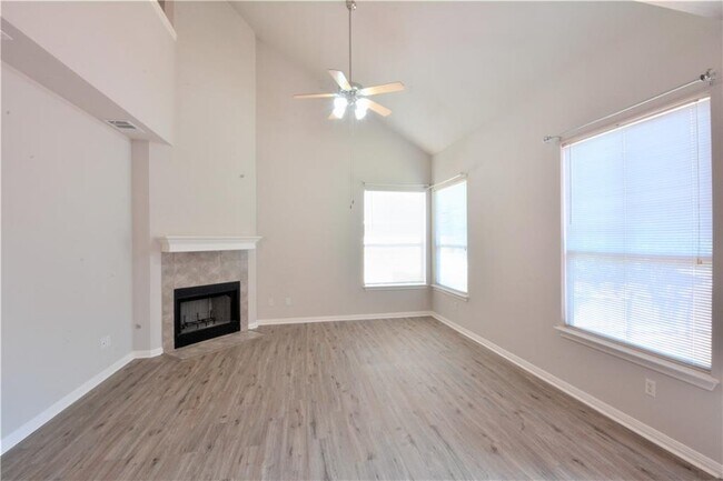 Building Photo - 8000 Tonkinese Dr