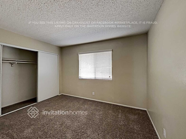 Building Photo - 9702 Forest Ave