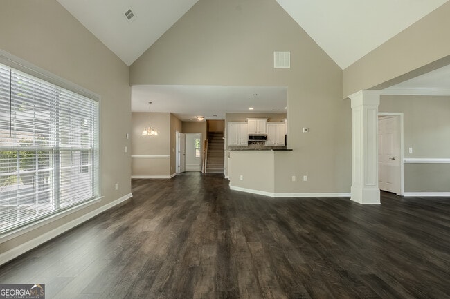 Building Photo - 120 Rosebay Ln
