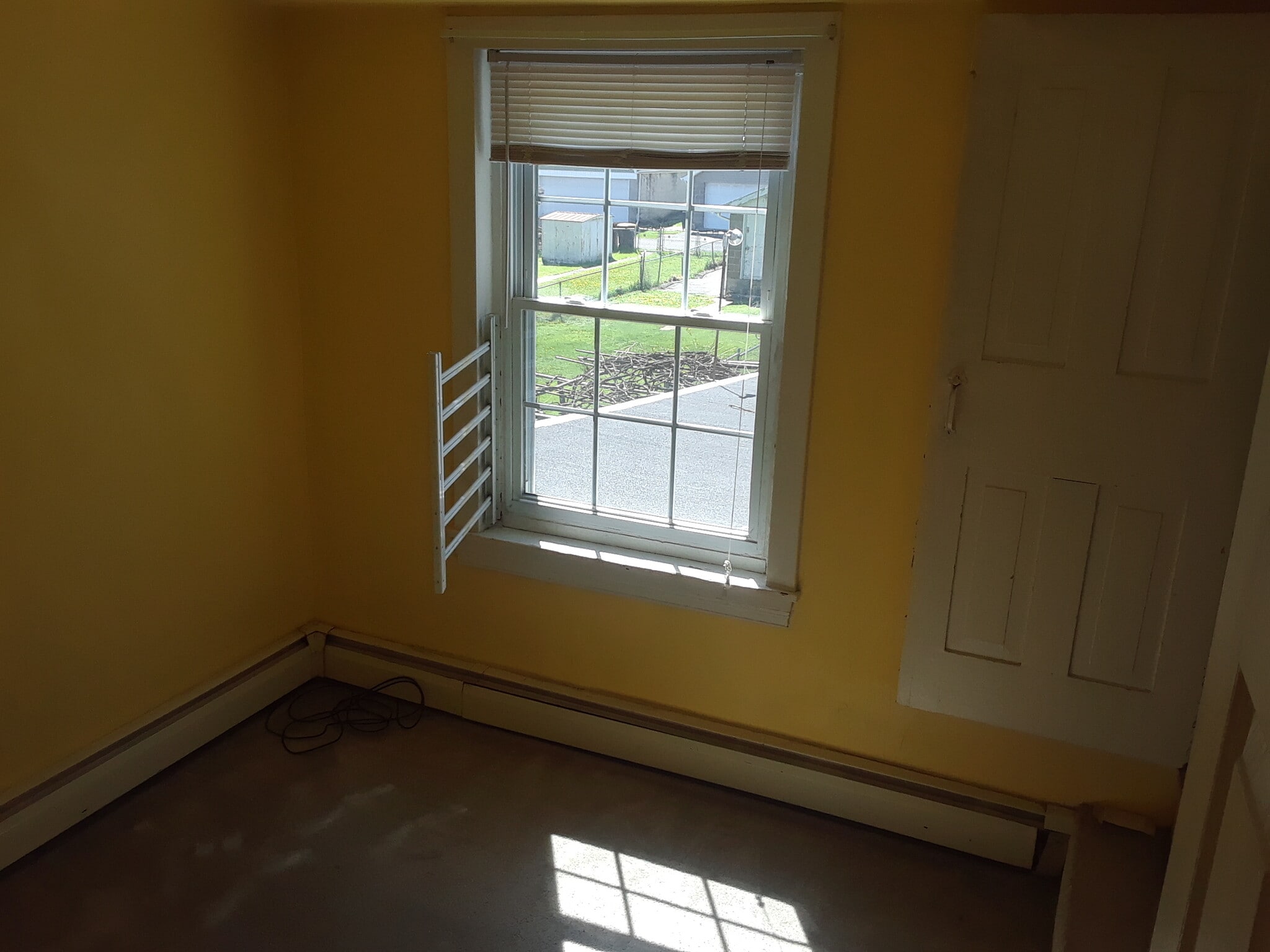 2nd fl bedroom 1 - 3029 N 2nd Street