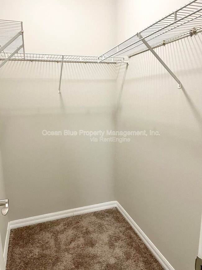 Building Photo - 3607 W Idlewild Ave