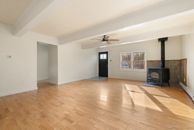 Building Photo - 120 Obtuse Hill Rd