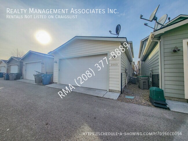Building Photo - 2663 W Malad St