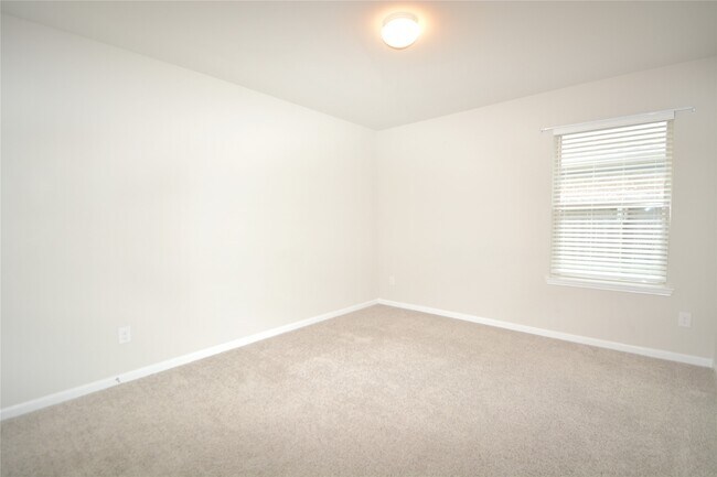 Building Photo - 1303 Keaton Ct