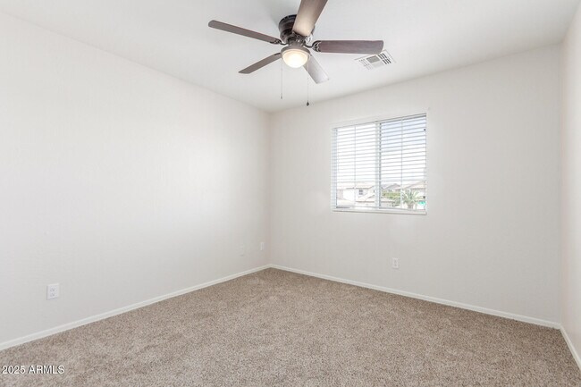 Building Photo - 74 N 224th Ave