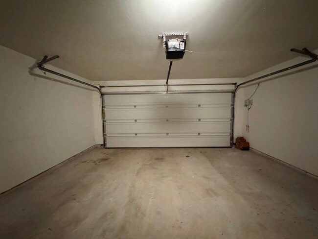 Building Photo - 1425 Morning View Rd