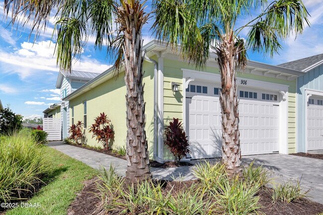 Building Photo - 906 Coral Reef Way