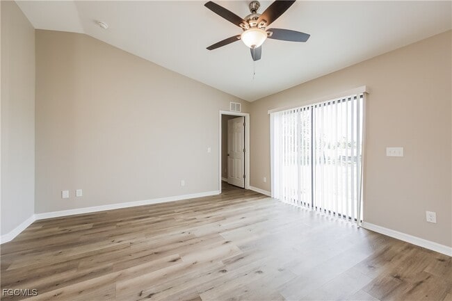 Building Photo - 2910 36th St SW