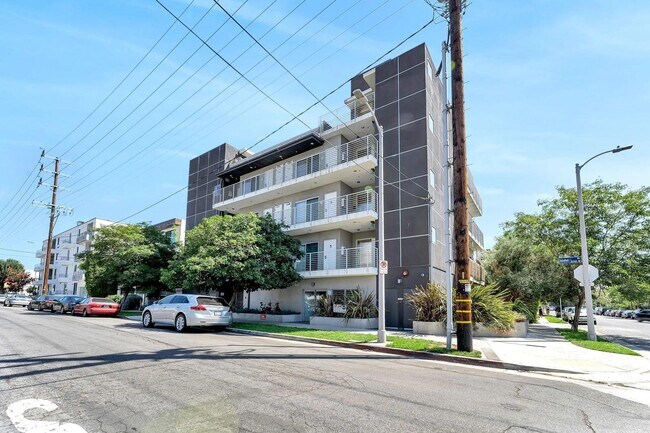 Building Photo - 11776 Idaho Avenue,