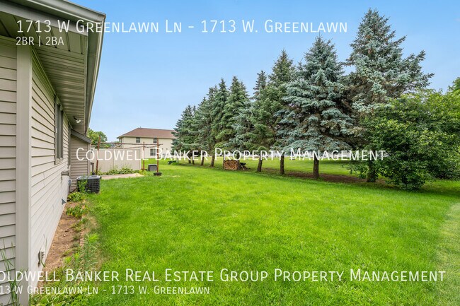 Building Photo - 1713 W Greenlawn Ln