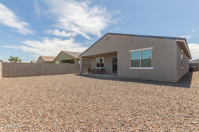 Building Photo - 6918 W Winston Dr