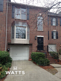 Building Photo - 2 Bed 2.5 Bath Townhouse Just Off Hwy 280