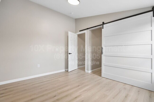 Building Photo - 1209 E Whittier St