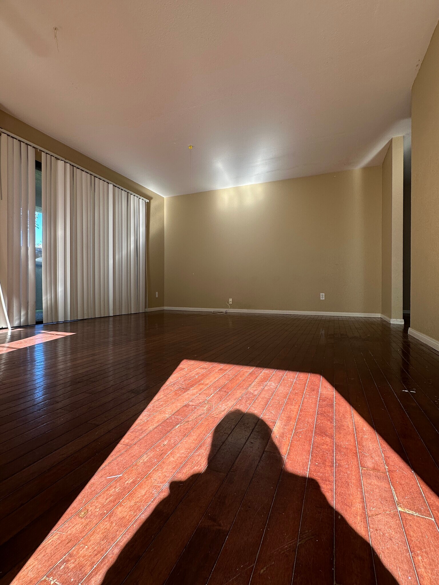 Building Photo - 10970 Summerdale Way