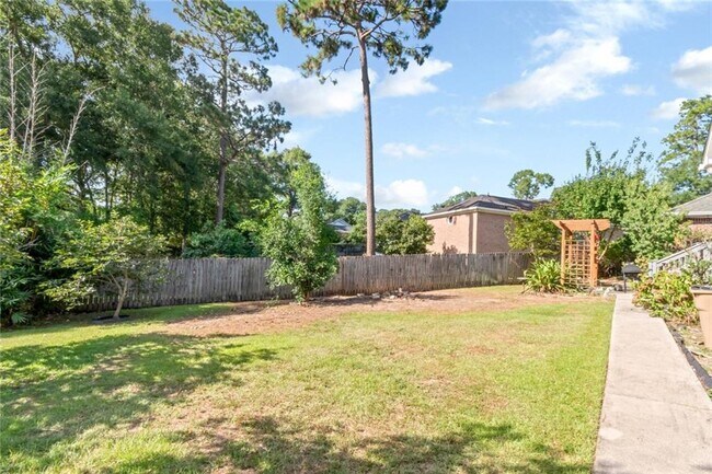 Building Photo - 7490 Quency Dr