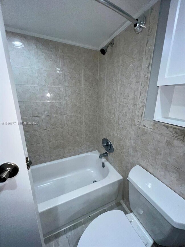 Building Photo - 210 172nd St