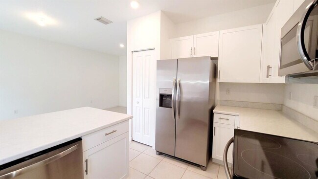 Building Photo - 28706 SW 133rd Ct