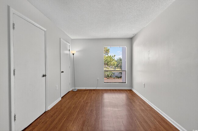 Building Photo - 1012 Possum Trot Rd