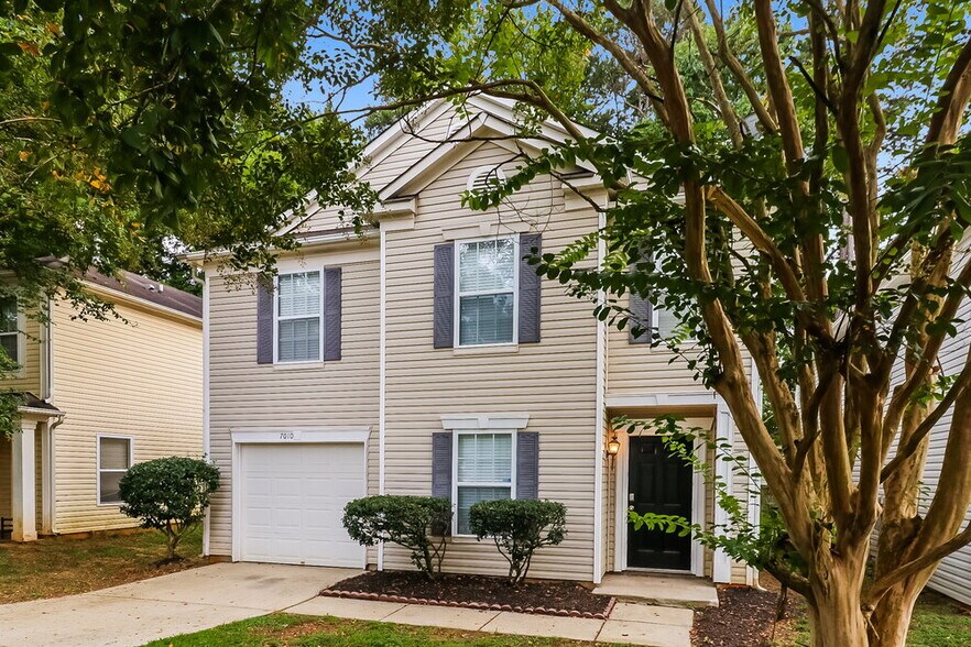 Building Photo - 7010 Sycamore Grove Ct